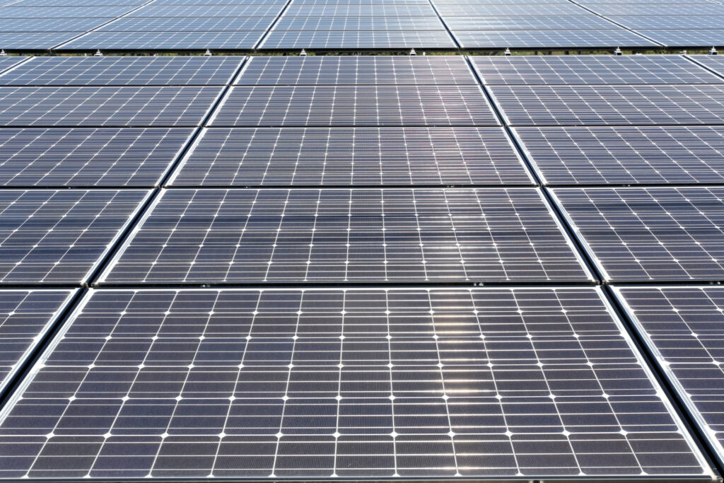 太陽光発電義務化の背景を解説しあ見出し画像