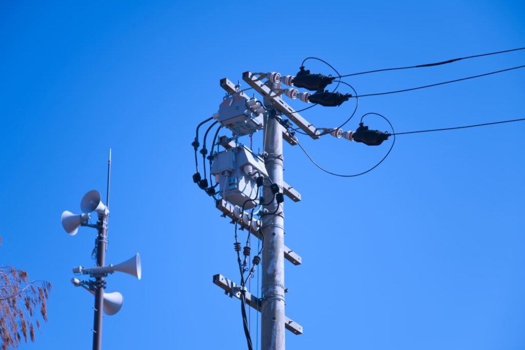 太陽光発電の全量売電と余剰売電を比較した記事のまとめ画像