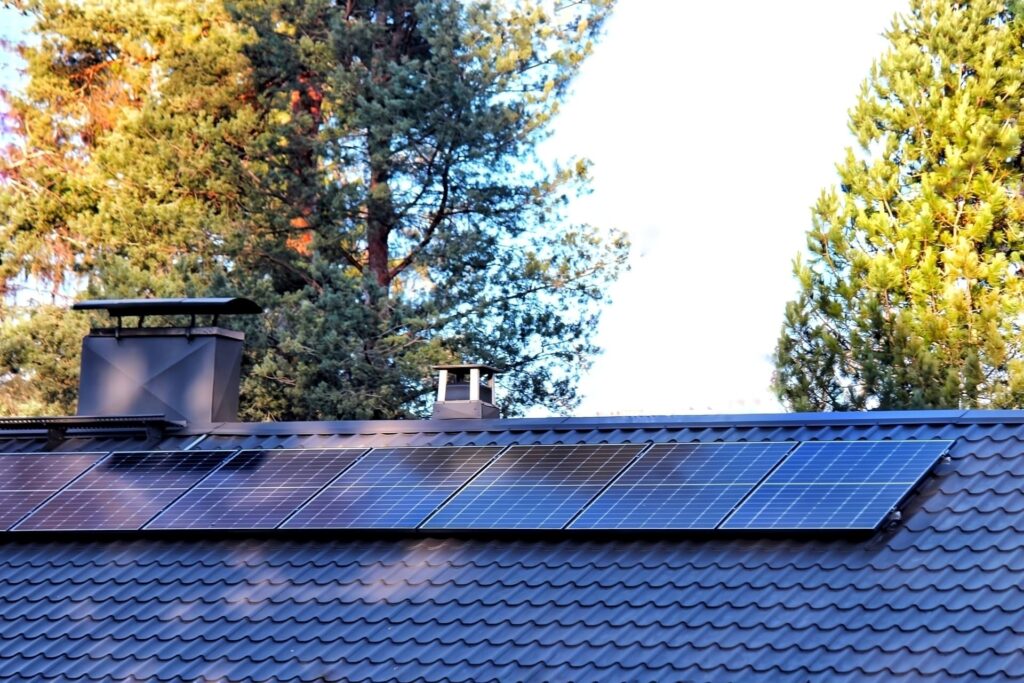 新潟県の屋根上太陽光発電の参考画像